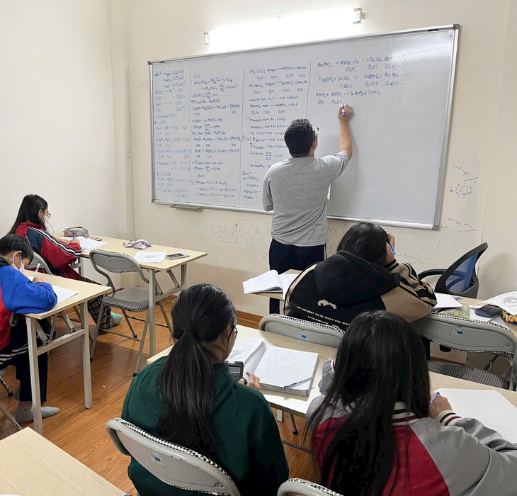 'Siết' dạy thêm, học thêm: Có lo 'lách luật'?- Ảnh 1.