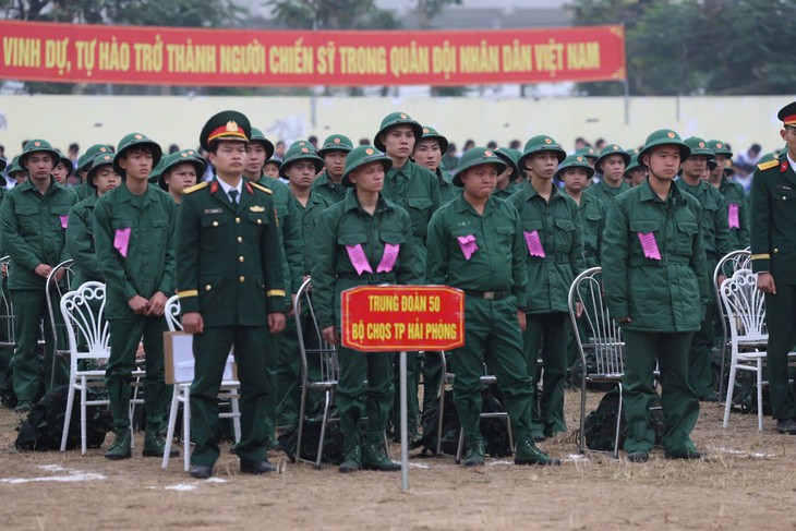 Hải Phòng hoàn thành 100% chỉ tiêu tuyển quân năm 2025 nhờ đổi mới cách làm- Ảnh 1. Hải Phòng hoàn thành 100% chỉ tiêu tuyển quân năm 2025 nhờ đổi mới cách làm- Ảnh 1.