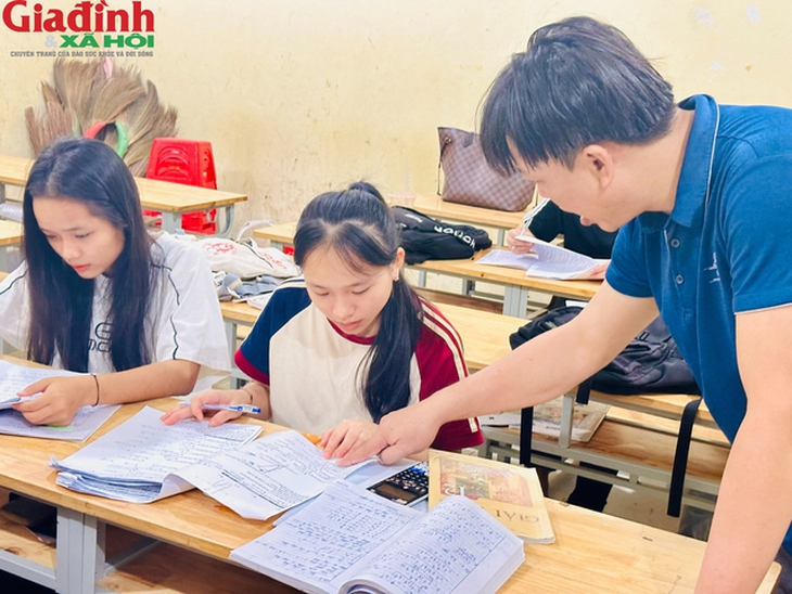 Nghệ An: Nhiều hiệu trưởng băn khoăn khi trường dừng dạy thêm, học thêm- Ảnh 3. Nghệ An: Nhiều hiệu trưởng băn khoăn khi trường dừng dạy thêm, học thêm- Ảnh 3.
