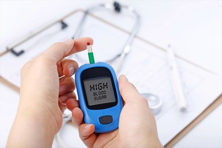 Phòng tránh 7 tác hại nguy hiểm do ngồi nhiều- Ảnh 1.