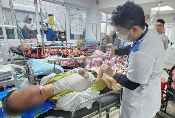 Bệnh nhân ngừng tuần hoàn 30 phút trong đêm được bác sĩ bệnh viện huyện cứu sống ngoạn mục- Ảnh 1. Bệnh nhân ngừng tuần hoàn 30 phút trong đêm được bác sĩ bệnh viện huyện cứu sống ngoạn mục- Ảnh 1.