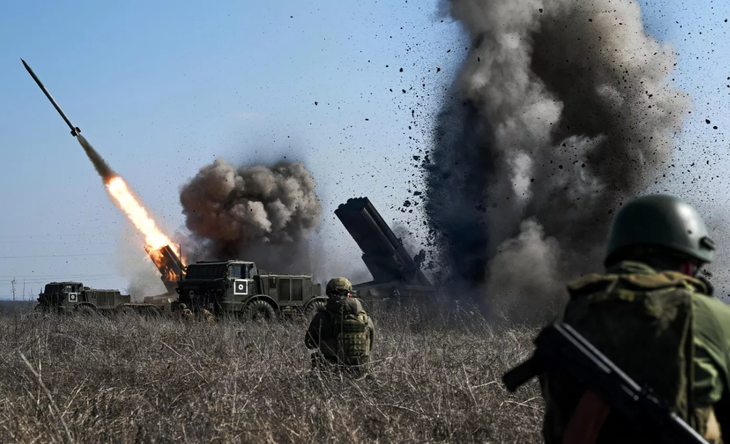 Ukraine rung chuyển bởi hàng loạt tên lửa và UAV từ Liên bang Nga- Ảnh 1. Ukraine rung chuyển bởi hàng loạt tên lửa và UAV từ Liên bang Nga- Ảnh 1.