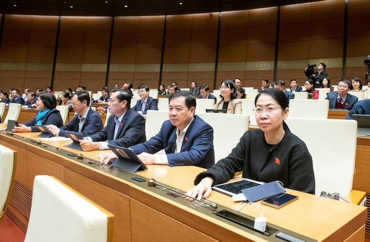 100% ĐBQH có mặt tán thành thông qua Luật sửa đổi, bổ sung một số điều của Luật Tổ chức Quốc hội- Ảnh 3. 100% ĐBQH có mặt tán thành thông qua Luật sửa đổi, bổ sung một số điều của Luật Tổ chức Quốc hội- Ảnh 3.