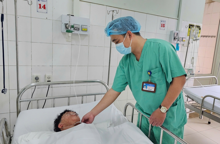 Sởi: Căn bệnh truyền nhiễm nguy hiểm có thể gặp ở cả người lớn- Ảnh 2. Sởi: Căn bệnh truyền nhiễm nguy hiểm có thể gặp ở cả người lớn- Ảnh 2.