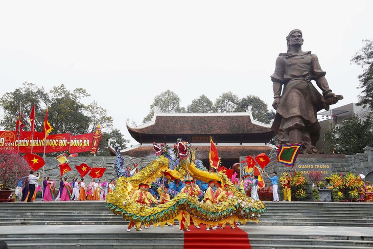 Cấm phương tiện lưu thông nhiều tuyến phố để phục vụ lễ hội Gò Đống Đa- Ảnh 2.