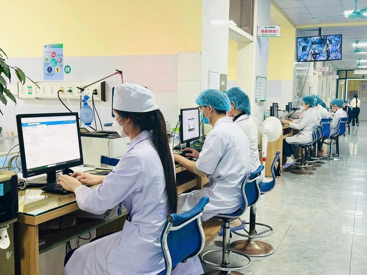 Thanh Hóa: Gia tăng số ca nhập viện do tai nạn giao thông, pháo nổ và ngộ độc thực phẩm- Ảnh 2. Thanh Hóa: Gia tăng số ca nhập viện do tai nạn giao thông, pháo nổ và ngộ độc thực phẩm- Ảnh 2.
