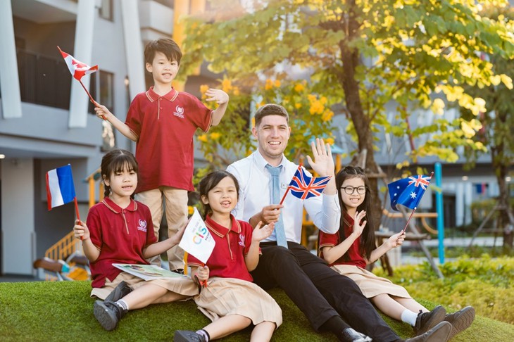 Vinschool nhận thêm giải thưởng quốc tế danh giá 'Đội ngũ lãnh đạo xuất sắc'- Ảnh 3. Vinschool nhận thêm giải thưởng quốc tế danh giá 'Đội ngũ lãnh đạo xuất sắc'- Ảnh 3.