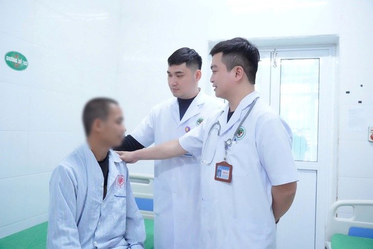 Bệnh viện ĐK TP Vinh: Làm chủ kỹ thuật cao, khẳng định vị thế trong phẫu thuật sọ não- Ảnh 4. Bệnh viện ĐK TP Vinh: Làm chủ kỹ thuật cao, khẳng định vị thế trong phẫu thuật sọ não- Ảnh 4.