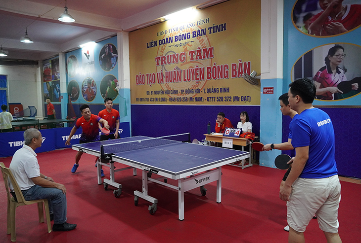 Hơn 350 cán bộ, nhân viên y tế tại Quảng Bình tranh tài trong ngày hội thể thao- Ảnh 3. Hơn 350 cán bộ, nhân viên y tế tại Quảng Bình tranh tài trong ngày hội thể thao- Ảnh 3.