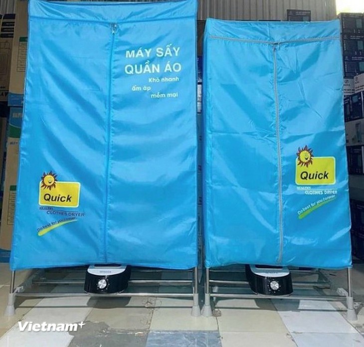Cẩn trọng với nguy cơ hỏa hoạn từ thiết bị, máy sấy quần áo trong mùa nồm- Ảnh 3. Cẩn trọng với nguy cơ hỏa hoạn từ thiết bị, máy sấy quần áo trong mùa nồm- Ảnh 3.