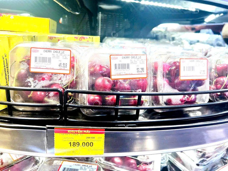 Cherry giá rẻ 'giật mình' bày bán khắp nơi, chuyên gia nói gì?- Ảnh 2. Cherry giá rẻ 'giật mình' bày bán khắp nơi, chuyên gia nói gì?- Ảnh 2.