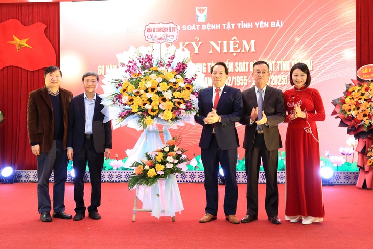 Trung tâm kiểm soát bệnh tật tỉnh Yên Bái 60 năm hình thành và phát triển- Ảnh 2. Trung tâm kiểm soát bệnh tật tỉnh Yên Bái 60 năm hình thành và phát triển- Ảnh 2.