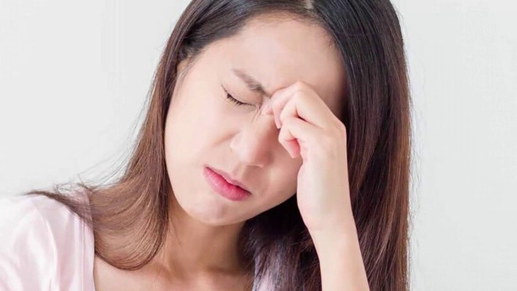 Đau đầu vùng trán cảnh giác với viêm xoang trán- Ảnh 1. Đau đầu vùng trán cảnh giác với viêm xoang trán- Ảnh 1.
