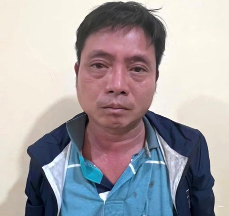 Khởi tố đối tượng mang súng xông vào nhà Phó Chủ tịch HĐND tỉnh Bình Phước cướp tài sản- Ảnh 1.