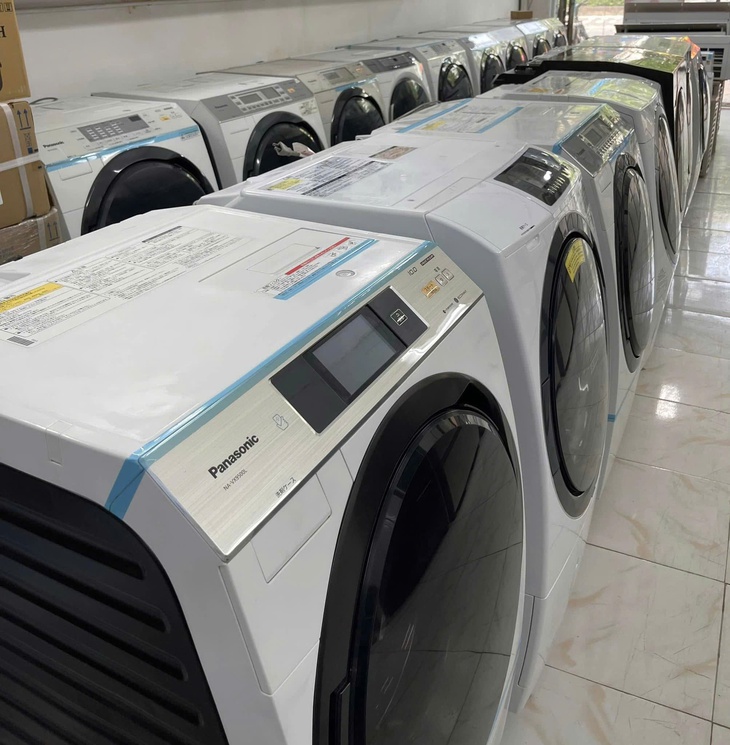 Máy sấy quần áo đua nhau giảm giá ‘sốc’ khi thời tiết nồm ẩm kéo dài- Ảnh 12. Máy sấy quần áo đua nhau giảm giá ‘sốc’ khi thời tiết nồm ẩm kéo dài- Ảnh 12.