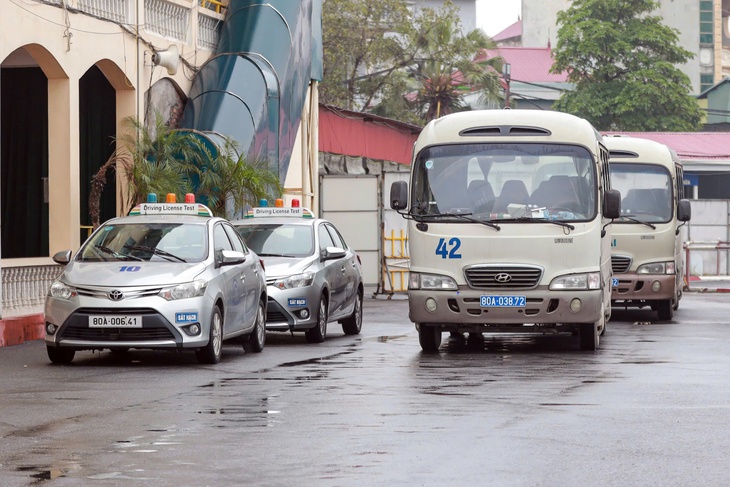 Bộ GTVT không còn đảm nhận sát hạch, cấp giấy phép, người dân học lái xe ở đâu?- Ảnh 3. Bộ GTVT không còn đảm nhận sát hạch, cấp giấy phép, người dân học lái xe ở đâu?- Ảnh 3.
