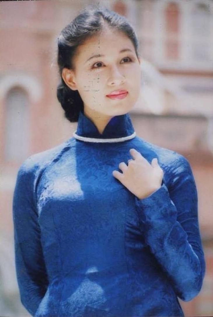 'Nữ hoàng ảnh lịch' bỏ nghề diễn lấy bằng tiến sỹ, làm giảng viên đại học- Ảnh 2.