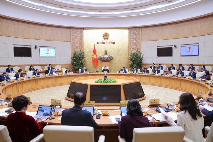 Thủ tướng đề nghị các thành viên Chính phủ 'đã nói phải làm, đã cam kết phải thực hiện' trong 2025- Ảnh 2. Thủ tướng đề nghị các thành viên Chính phủ 'đã nói phải làm, đã cam kết phải thực hiện' trong 2025- Ảnh 2.