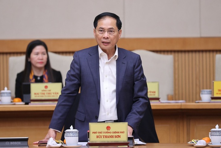 Thủ tướng đề nghị các thành viên Chính phủ 'đã nói phải làm, đã cam kết phải thực hiện' trong 2025- Ảnh 4. Thủ tướng đề nghị các thành viên Chính phủ 'đã nói phải làm, đã cam kết phải thực hiện' trong 2025- Ảnh 4.