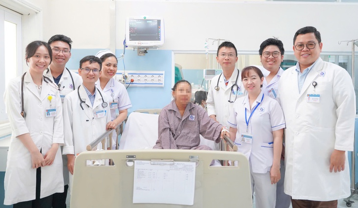 Cứu sản phụ là Việt Kiều mang song thai bị tiền sản giật nặng- Ảnh 3. Cứu sản phụ là Việt Kiều mang song thai bị tiền sản giật nặng- Ảnh 3.