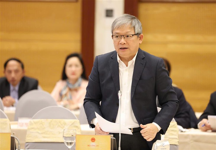 Cảnh báo tội phạm giả giọng nói, nhận diện khuôn mặt để lừa đảo- Ảnh 1. Cảnh báo tội phạm giả giọng nói, nhận diện khuôn mặt để lừa đảo- Ảnh 1.