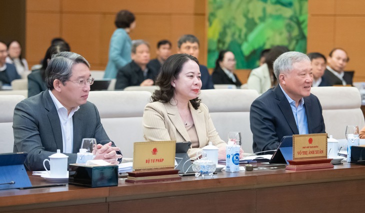 UBTVQH xem xét nhiều nội dung chuẩn bị cho Kỳ họp bất thường lần thứ 9- Ảnh 3. UBTVQH xem xét nhiều nội dung chuẩn bị cho Kỳ họp bất thường lần thứ 9- Ảnh 3.