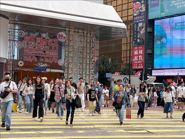 Hong Kong cảnh báo số ca nhiễm cúm tăng đột biến sau kỳ nghỉ Tết- Ảnh 1. Hong Kong cảnh báo số ca nhiễm cúm tăng đột biến sau kỳ nghỉ Tết- Ảnh 1.