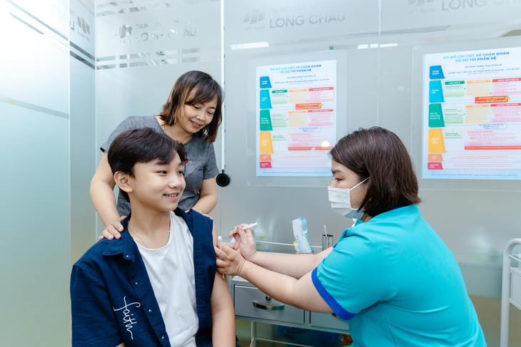 Phòng ngừa các biến chứng nguy hiểm của cúm mùa bằng vaccine- Ảnh 1. Phòng ngừa các biến chứng nguy hiểm của cúm mùa bằng vaccine- Ảnh 1.