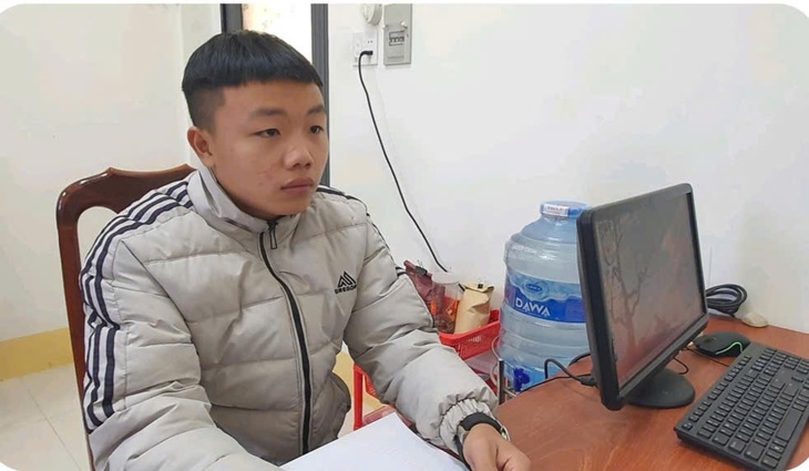 Lợi dụng chủ nhà đi tiệc tân gia, đột nhập phòng ngủ cuỗm 1 cây vàng- Ảnh 1. Lợi dụng chủ nhà đi tiệc tân gia, đột nhập phòng ngủ cuỗm 1 cây vàng- Ảnh 1.