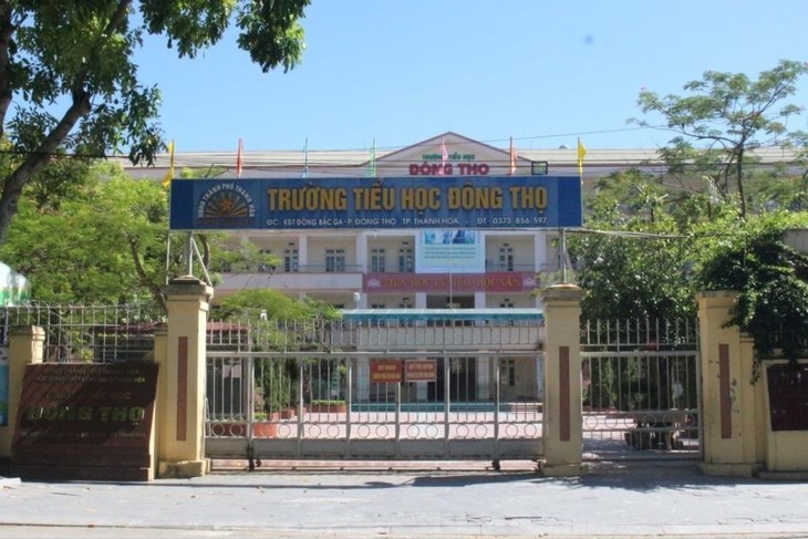 Bớt xén tiền ăn bán trú của học sinh, nữ hiệu trưởng bị khởi tố- Ảnh 1. Bớt xén tiền ăn bán trú của học sinh, nữ hiệu trưởng bị khởi tố- Ảnh 1.