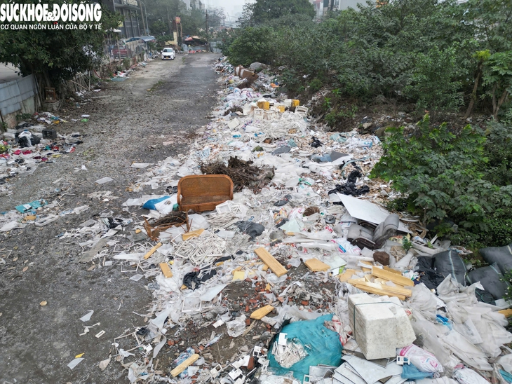 Vành đai 2,5 ngổn ngang trước ngày tái khởi động- Ảnh 5. Vành đai 2,5 ngổn ngang trước ngày tái khởi động- Ảnh 5.