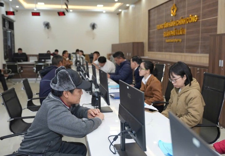 Huế dự kiến hỗ trợ trung bình 1,3 tỷ đồng/người thuộc diện tinh giản sắp xếp tổ chức bộ máy- Ảnh 1.