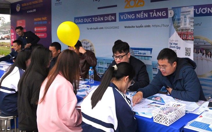 Trường đại học nào áp dụng kỳ thi V-SAT cho mùa tuyển sinh năm nay?