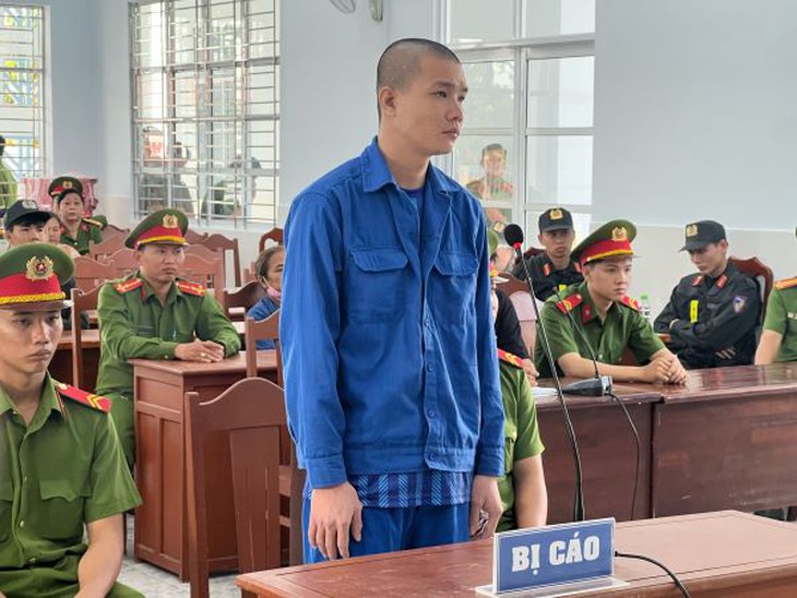 Rút dao đâm người vì mâu thuẫn khi đang lùa vịt- Ảnh 1. Rút dao đâm người vì mâu thuẫn khi đang lùa vịt- Ảnh 1.