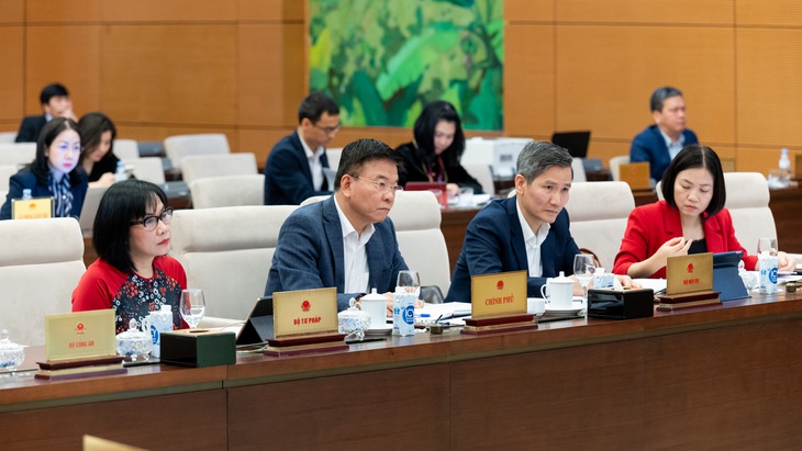 Chủ tịch Quốc hội: Chuẩn bị tốt cho Kỳ họp thứ 9 với khối lượng công việc rất lớn- Ảnh 4. Chủ tịch Quốc hội: Chuẩn bị tốt cho Kỳ họp thứ 9 với khối lượng công việc rất lớn- Ảnh 4.