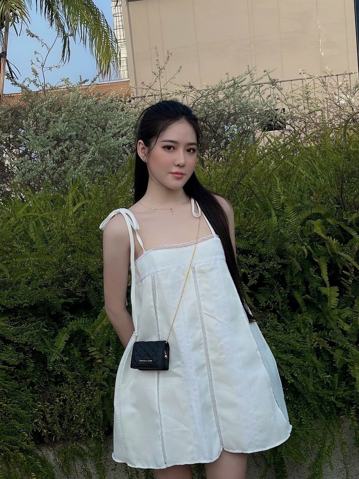 Hành trình thay đổi ngoại hình của nữ idol TikTok- Ảnh 1.