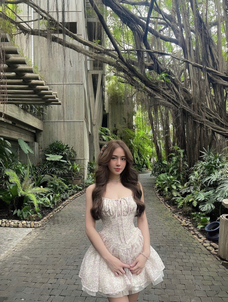 Hành trình thay đổi ngoại hình của nữ idol TikTok- Ảnh 2.