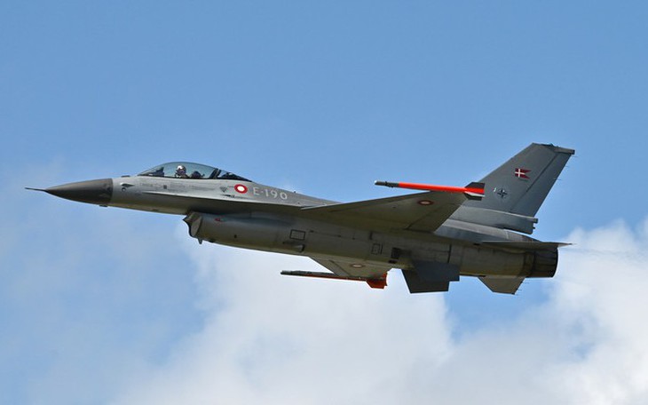 F-16 Ukraine "lép vế" trước Su-35 Nga?