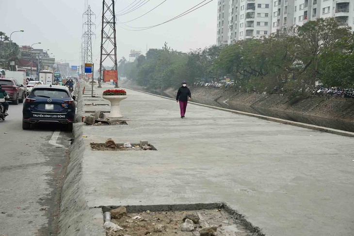 Lý do dự án mở rộng đường Tam Trinh lần thứ 4 lùi hẹn- Ảnh 2. Lý do dự án mở rộng đường Tam Trinh lần thứ 4 lùi hẹn- Ảnh 2.