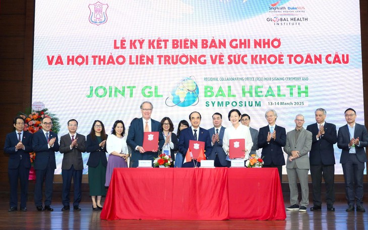 Trường Đại học Y Hà Nội và Viện Sức khỏe Toàn cầu ký kết Biên bản ghi nhớ và Hội thảo liên trường về sức khỏe toàn cầu