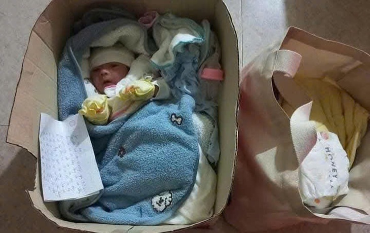 Xót xa lời hứa 'không bao giờ tìm con' của người mẹ bỏ rơi trẻ sơ sinh- Ảnh 1.