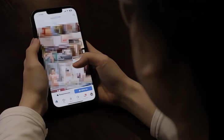Cháu bé 13 tuổi bị "khủng bố" khi vay tiền bằng clip khiêu dâm