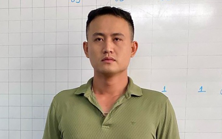 Truy tố cựu trung úy công an sát hại rồi phi tang xác người tình xuống sông