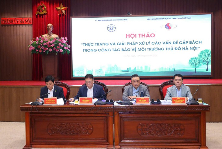 Hà Nội cấp bách tìm giải pháp khắc phục ô nhiễm không khí- Ảnh 2.