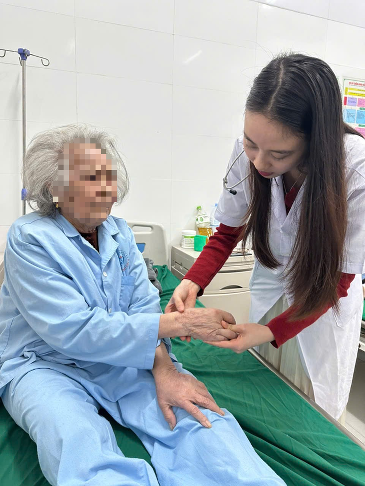 Suy tuyến thượng thận: Hiểu đúng để điều trị hiệu quả- Ảnh 1.