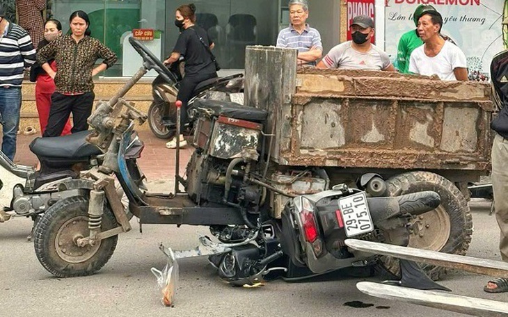 Liên tục xảy ra tại nạn giao thông liên quan xe ba gác tự chế