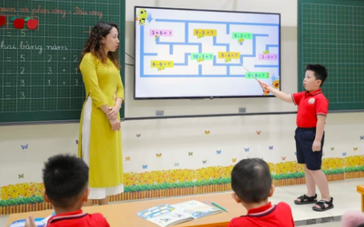 Những lưu ý dành cho phụ huynh có con năm nay vào lớp 1, lớp 6 tại Hà Nội