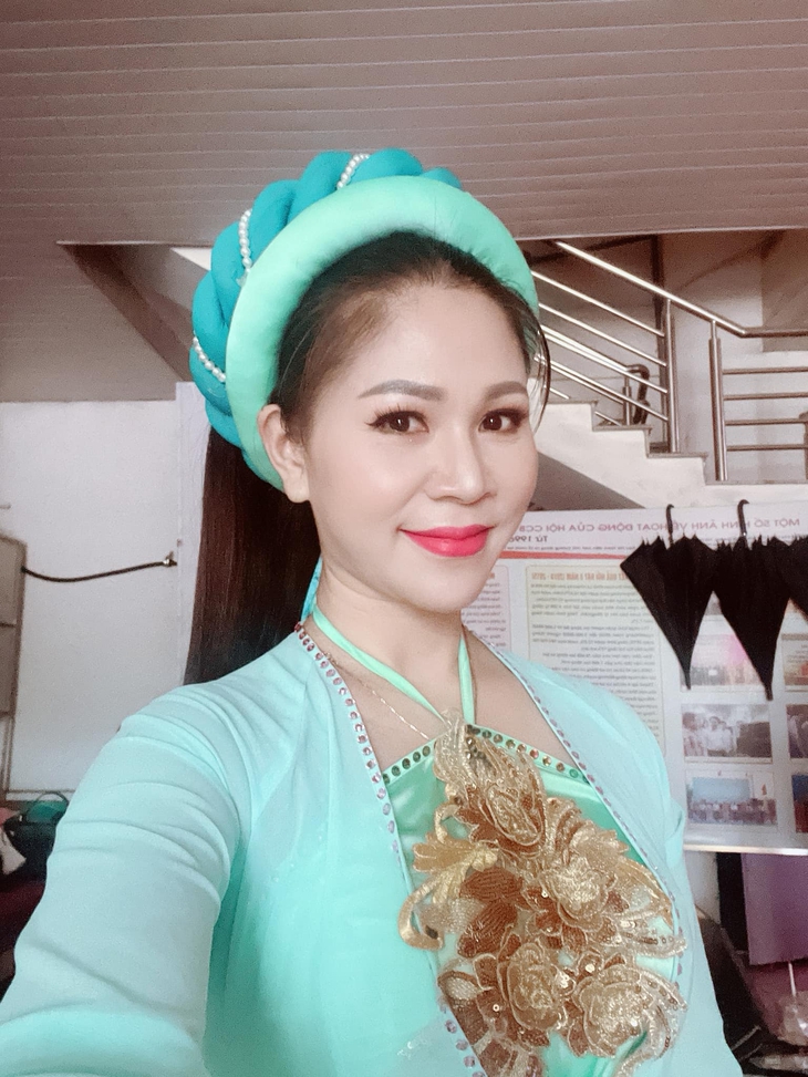 Nữ nghệ sĩ quan họ quê Bắc Ninh đời thực làm Phó Giám đốc nhà hát, cuộc sống yên bình- Ảnh 3. Nữ nghệ sĩ quan họ quê Bắc Ninh đời thực làm Phó Giám đốc nhà hát, cuộc sống yên bình- Ảnh 3.