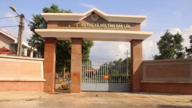 Nhiều cụ già, người khuyết tật ở Đắk Lắk nhập viện vì bệnh kiết lỵ- Ảnh 1.