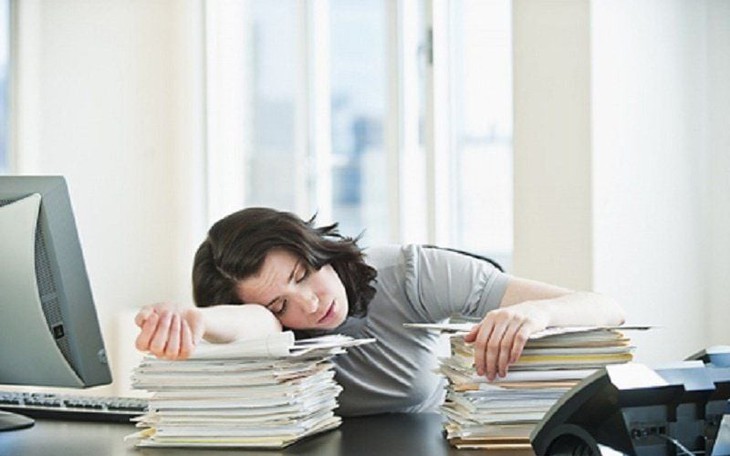 Hội chứng ngủ rũ: Nguyên nhân, biểu hiện, cách điều trị và phòng bệnh